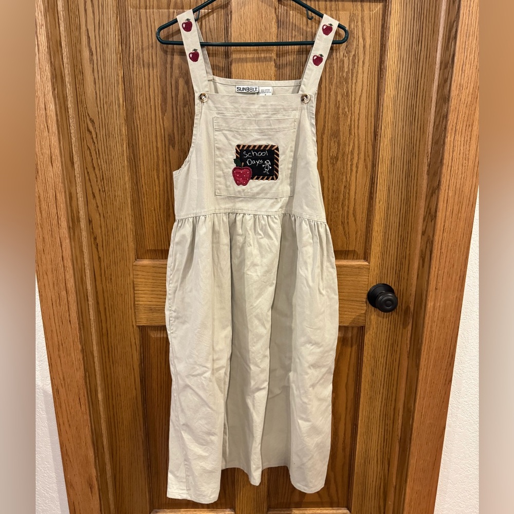 Vintage Sunbelt “School Days” Apple Jumper Dress – Made in USA – Size Small